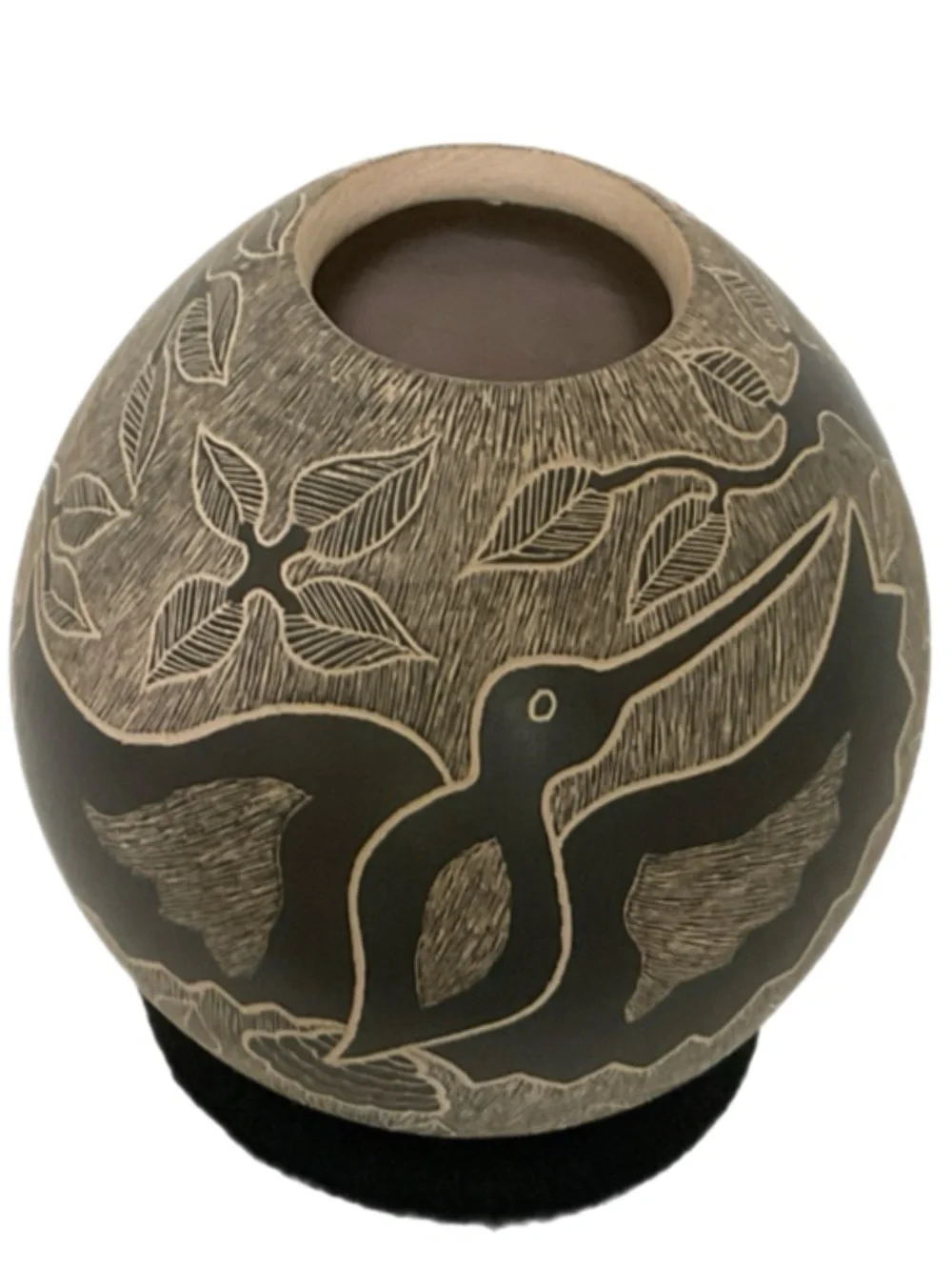 Mata Ortiz Sgraffito Olla / Pot / Vase - Signed by Lorenza de Quezada